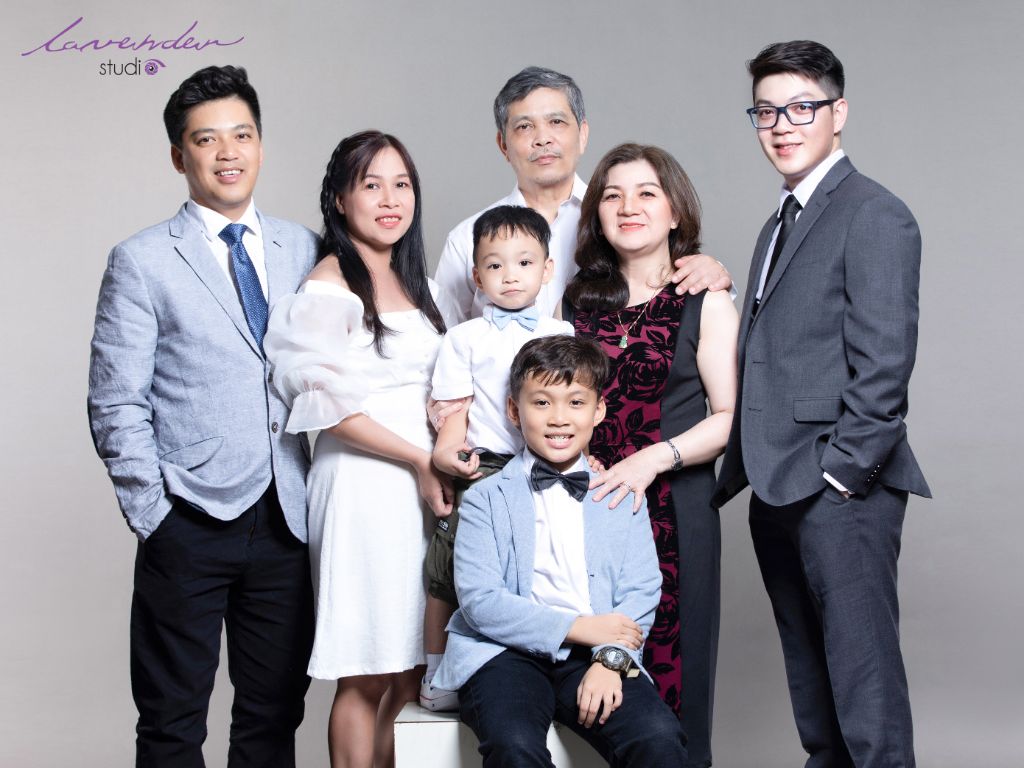 giới thiệu studio chụp ảnh gia đình ở Hà Nội đẹp, chuyên nghiệp