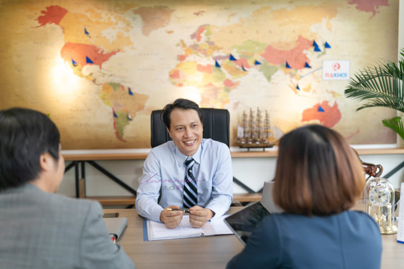 Chụp hình profile công ty ra khơi- doanh nghiệp tại TPHCM